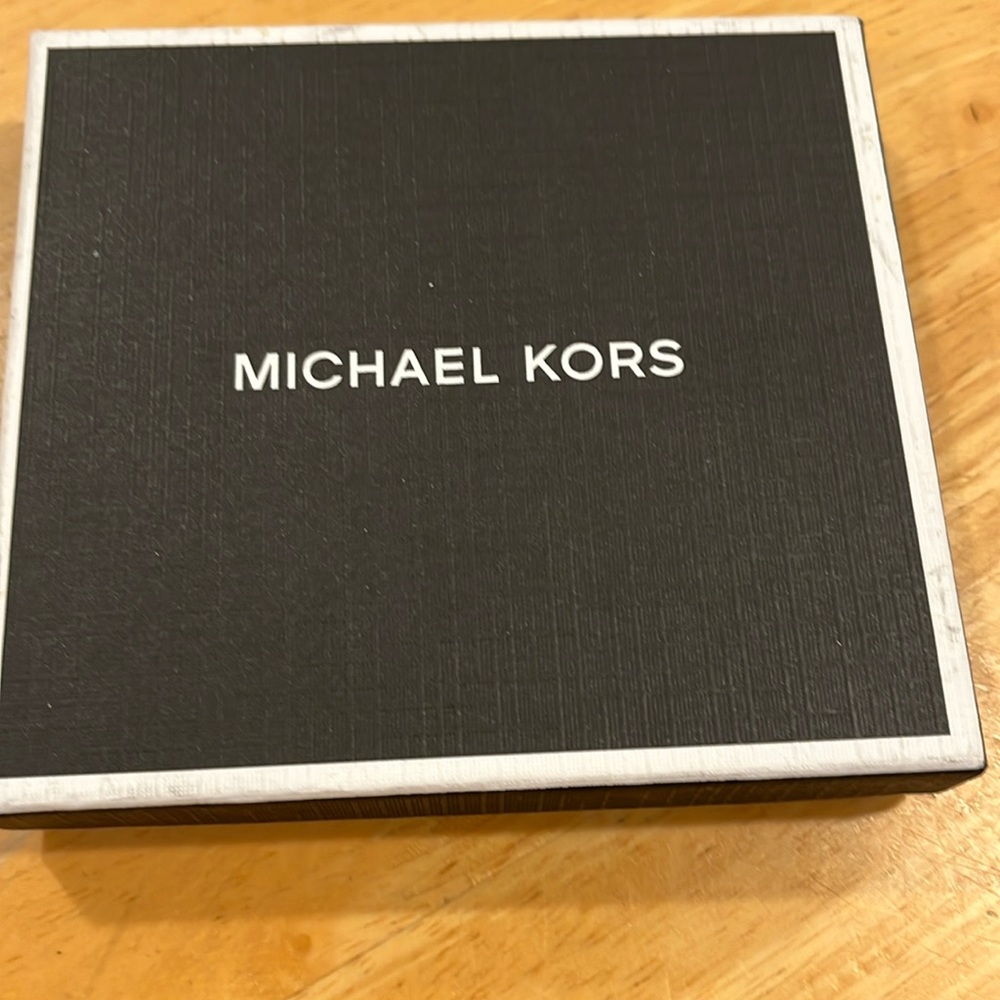 Michael Kors Men’s cardholder and money clip